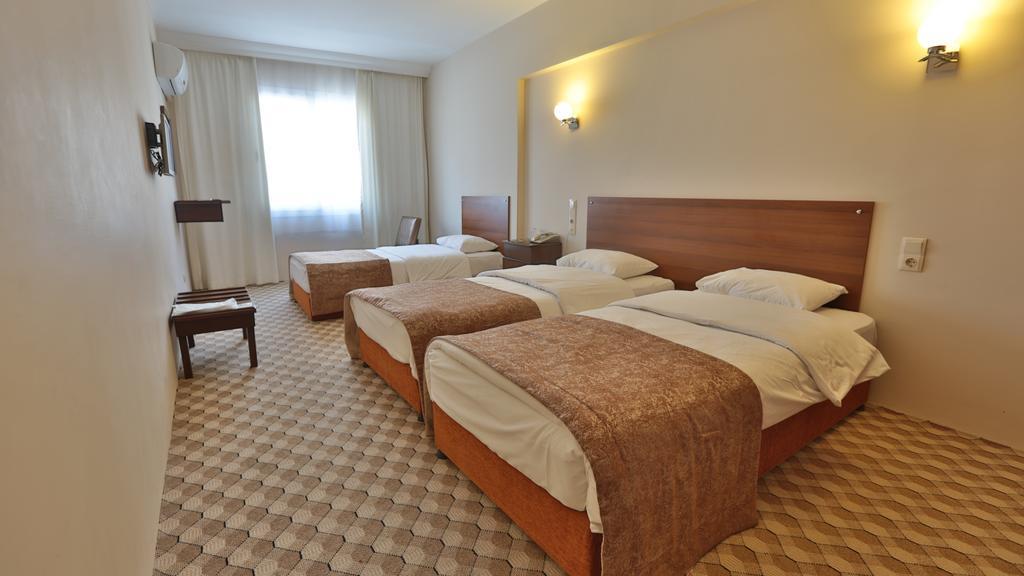 Hosta Otel Мерсин Номер фото